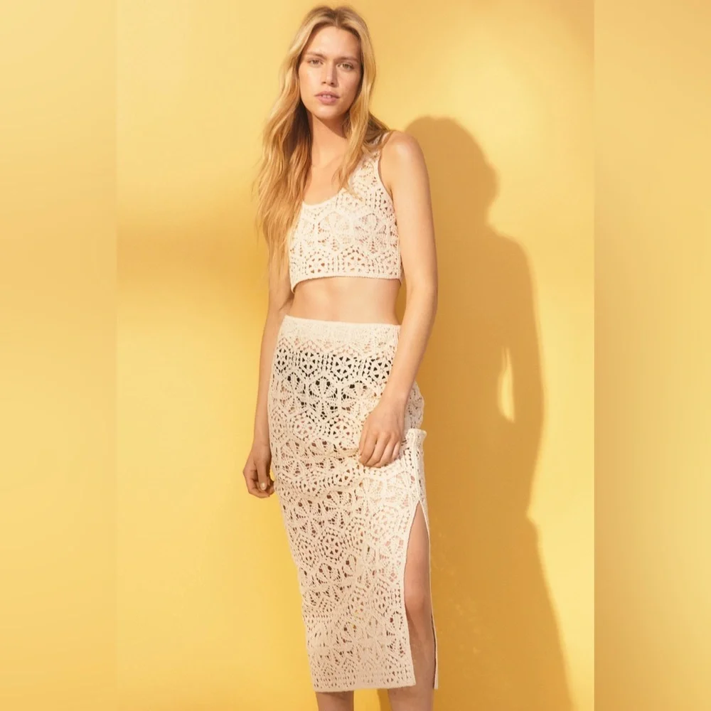 H&M Crocheted Skirt - Picture 3 of 13